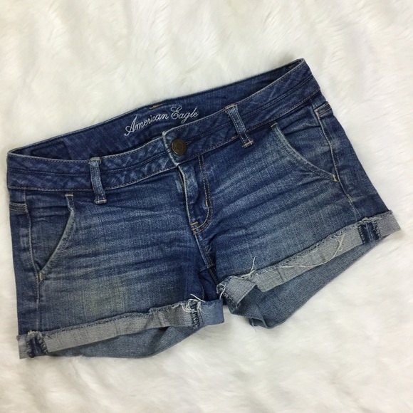 American Eagle Outfitters Pants - AEO Denim Shorts sz. 2